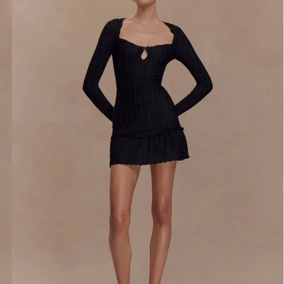 NWT Meshki Daphne Pointelle Black Long Sleeve Dress with Keyhole Detail - Picture 5 of 6